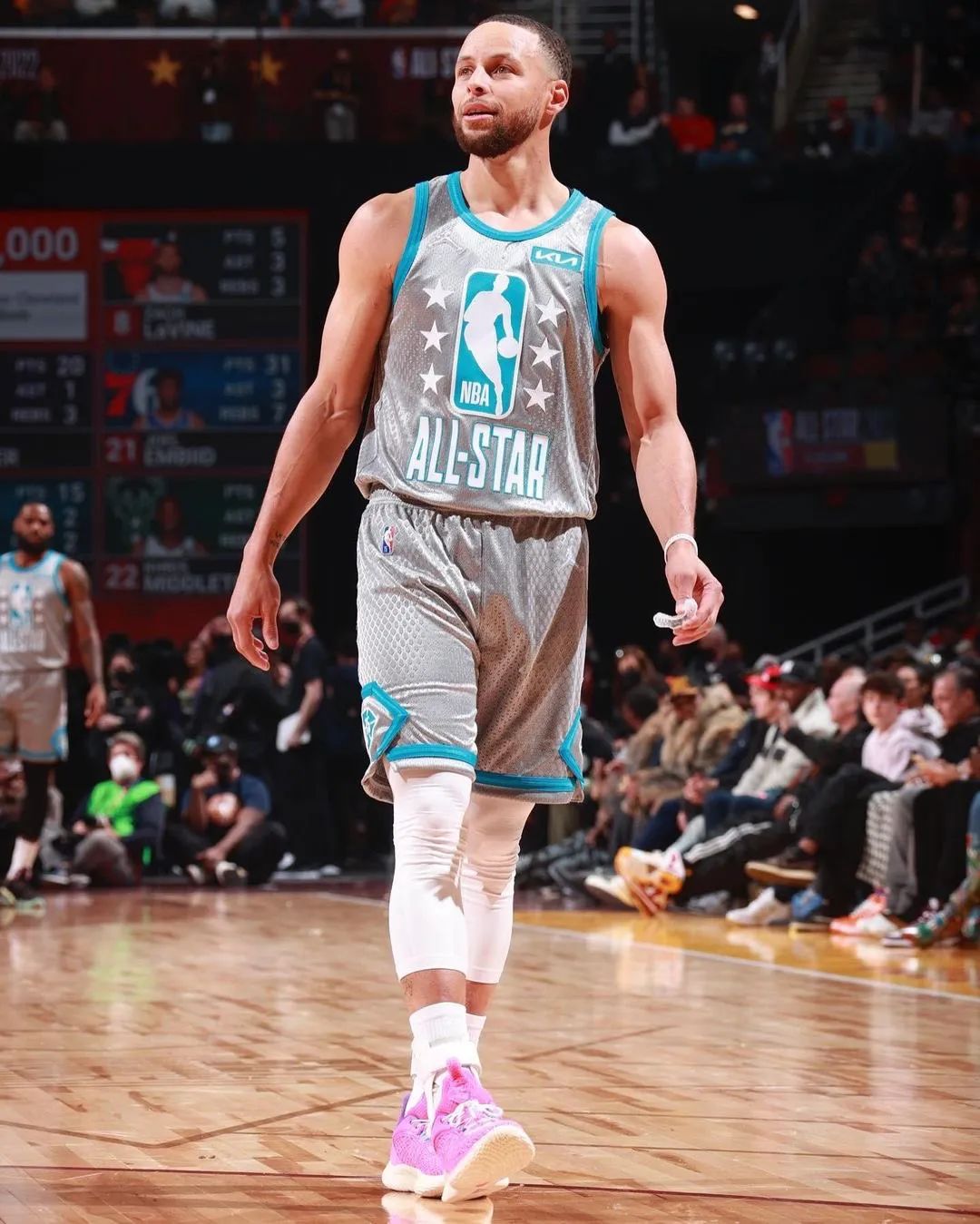 织于同一场 织于同一场