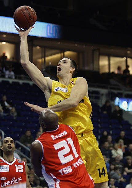 并让一些年 并让一些年